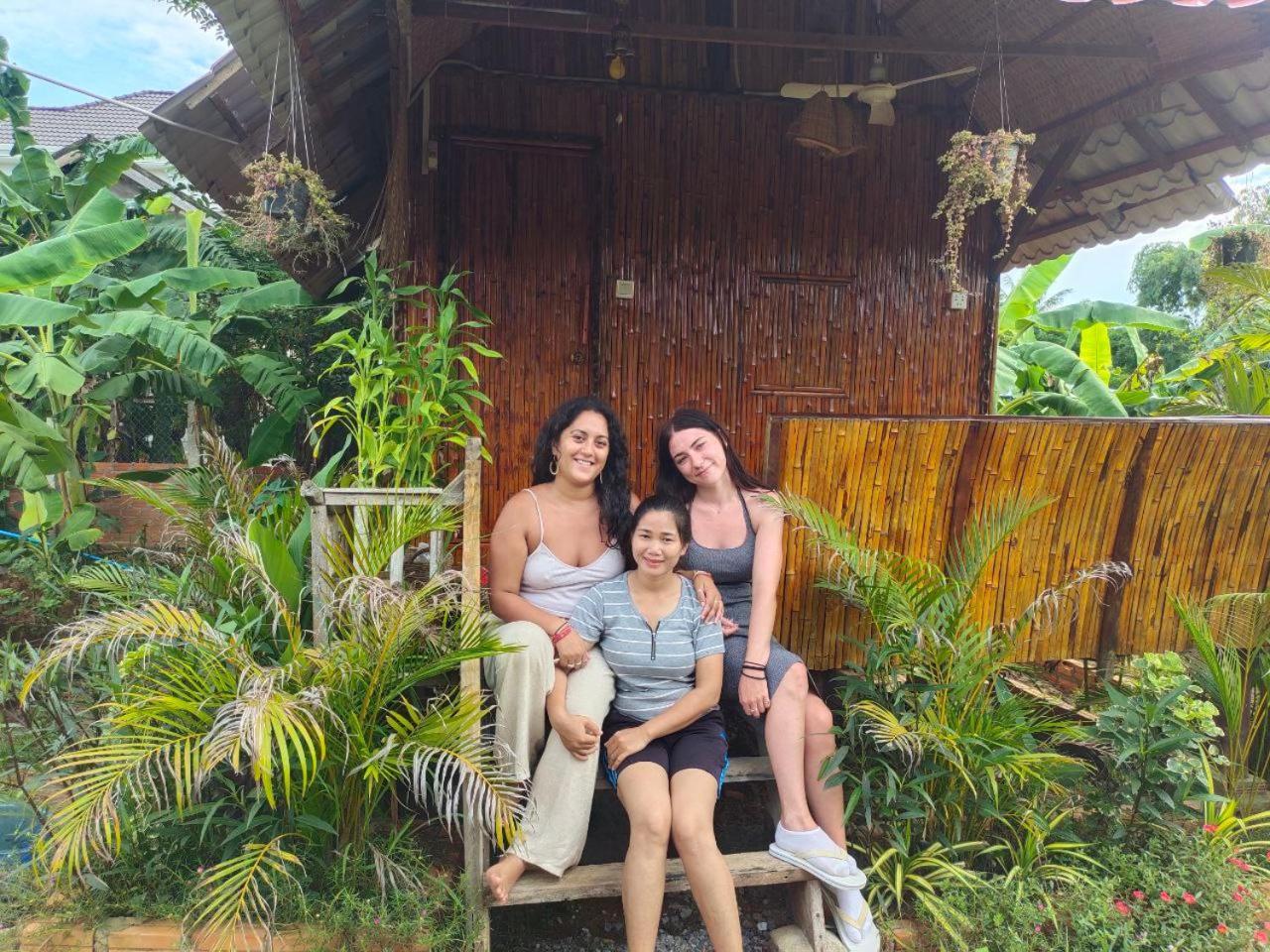 Odambang Village Homestay Battambang Exteriör bild