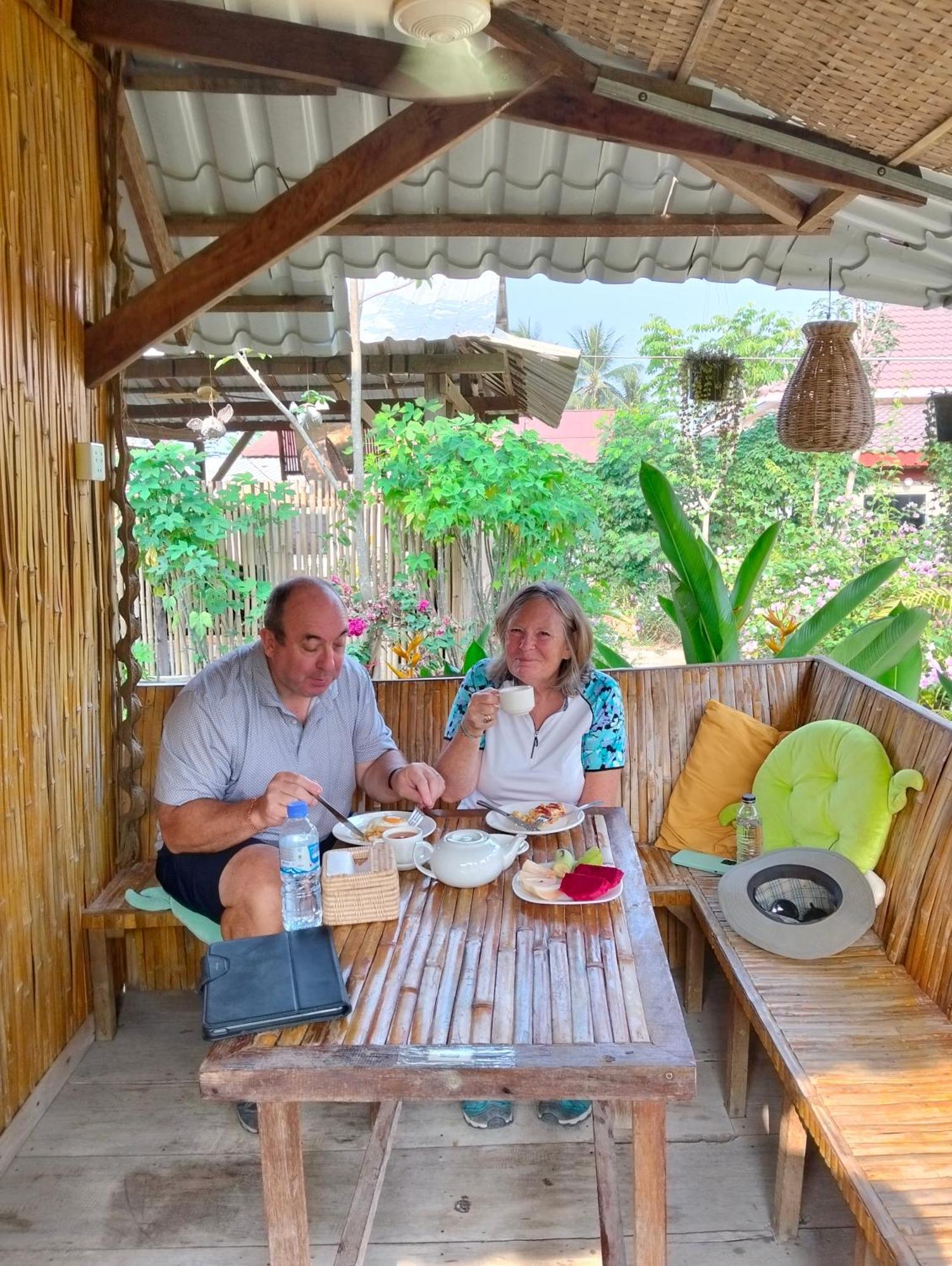 Odambang Village Homestay Battambang Exteriör bild