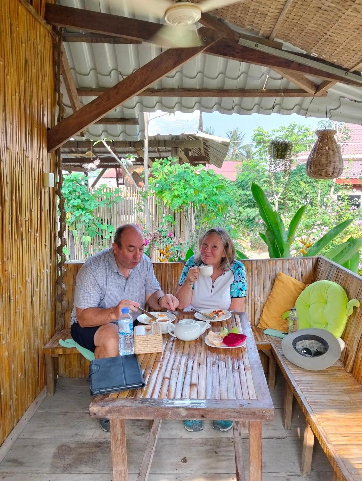 Odambang Village Homestay Battambang Exteriör bild